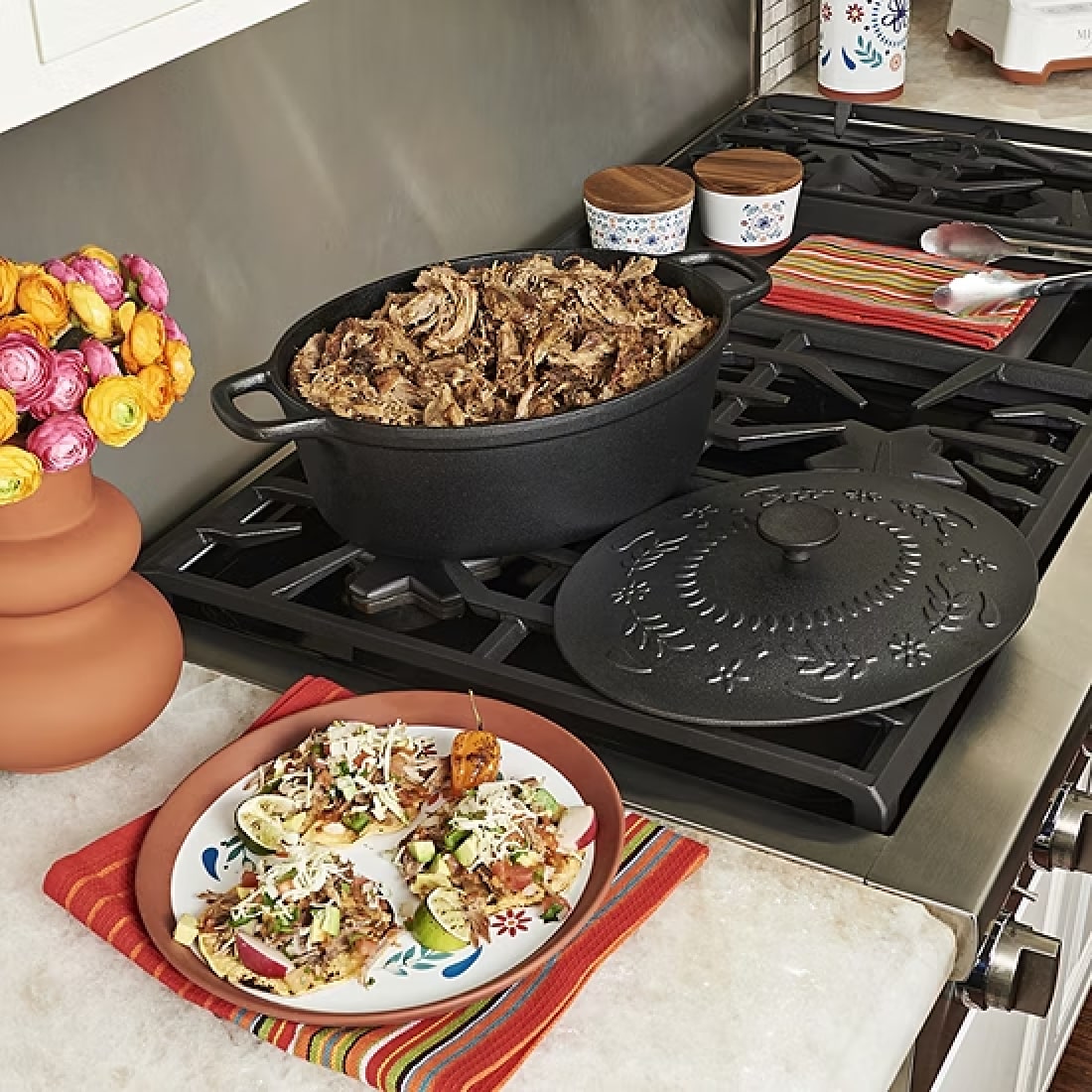 Cast Iron Oval Dutch Oven with Lid